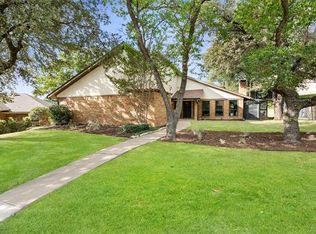 1851 Green Ridge Dr, Carrollton, TX 75007