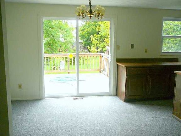 4th image of 11412 Mutz Cir