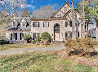 5426 Providence Country Club Dr, Charlotte, NC 28277