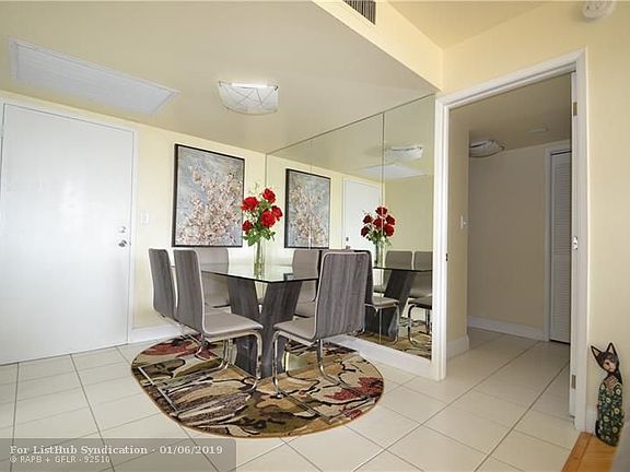 4th image of 777 S Federal Hwy APT Rp803