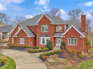 9816 Sumner Dr, Allison Park, PA 15101