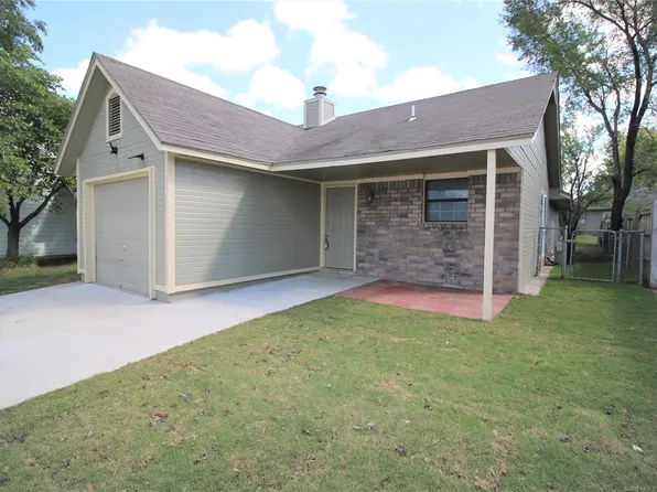 5623 S Vancouver Pl, Tulsa, OK 74107