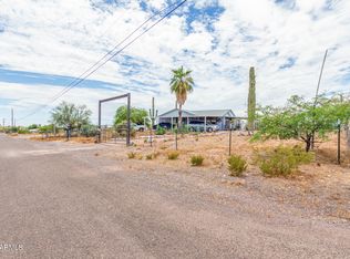 562 N Vista Rd, Apache Junction, AZ 85119