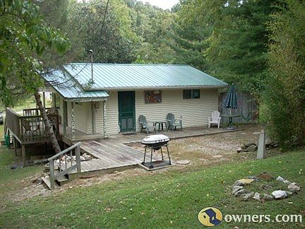 Cottage Back and Side Deck