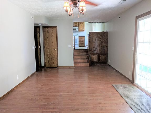 2nd image of 13940 West Cir