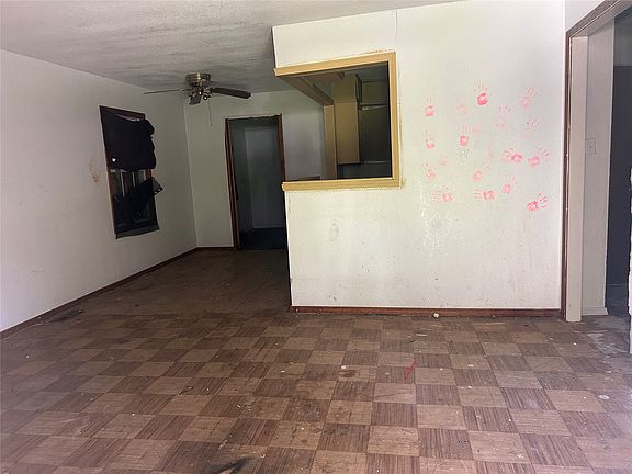 2nd image of 1335 N Rosedale Ave