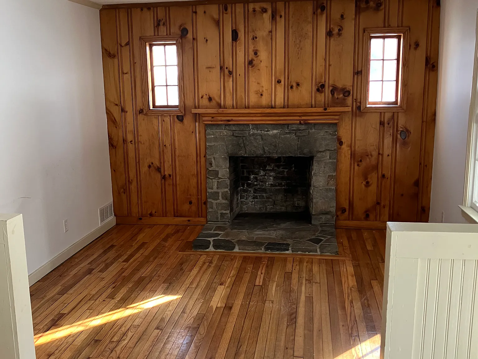 Haddam House — Photo 4
