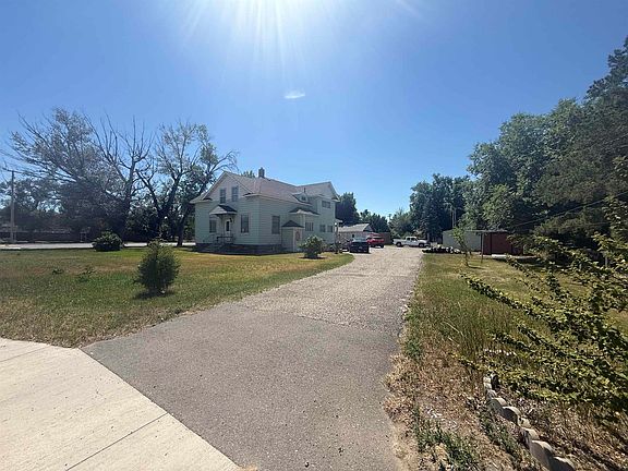 2nd image of 10 W Main St