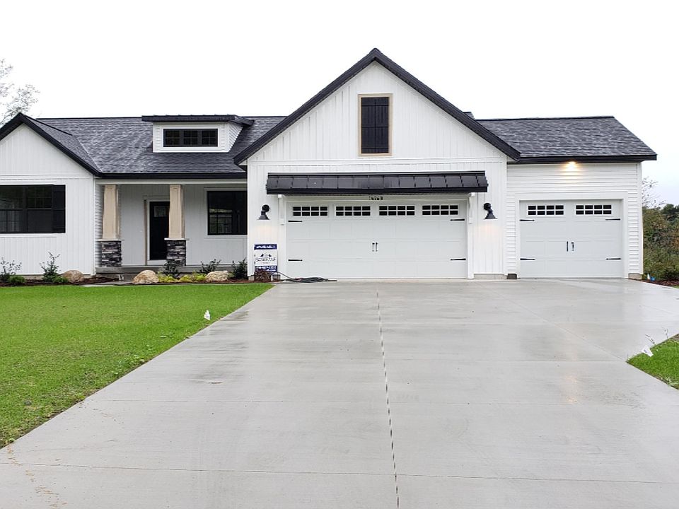 1st image of 14968 Sagebrush Dr #112