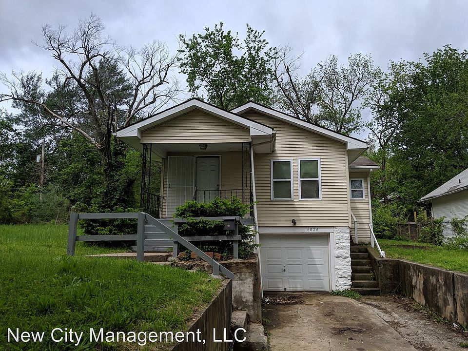 1st image of 3610 E 72nd St