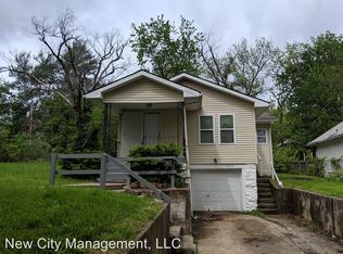 3610 E 72nd St, Kansas City, MO 64132
