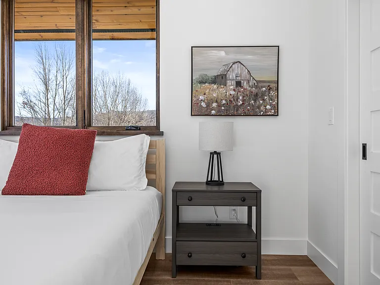 Bedroom #2|Side Table