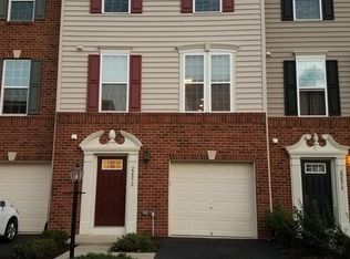 22872 Chestnut Oak Ter, Sterling, VA 20166