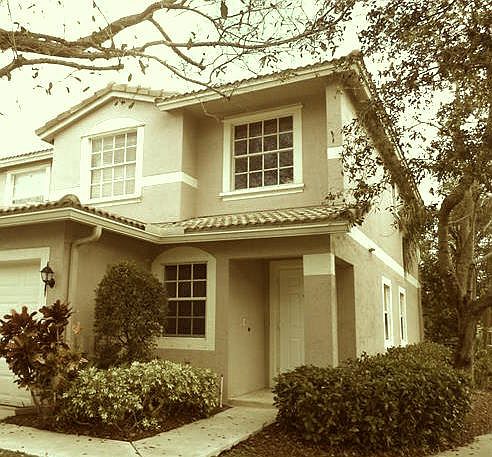 1st image of 8521 E Southgate Shores Cir