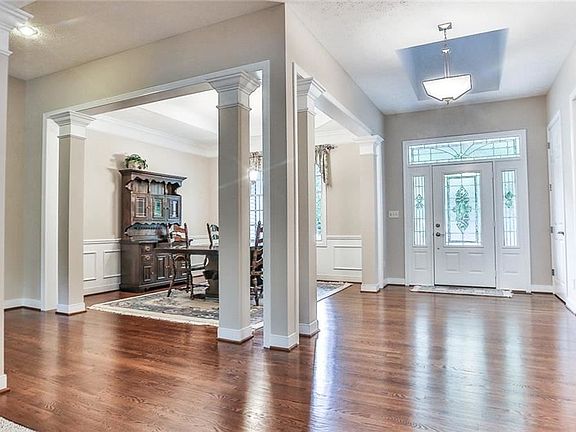 5th image of 4517 Forest Brooke Ct N