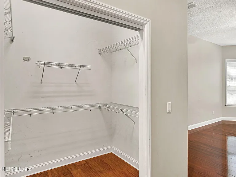 1837 Forest Glen Way St — Photo 21