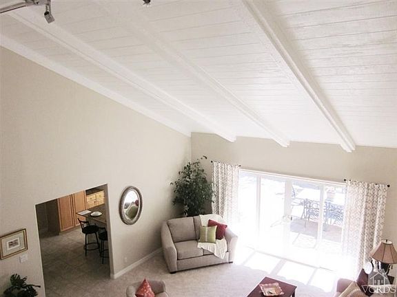 3rd image of 899 Hartglen Ave