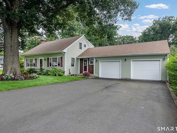 2nd image of 25 Fleetwood Road