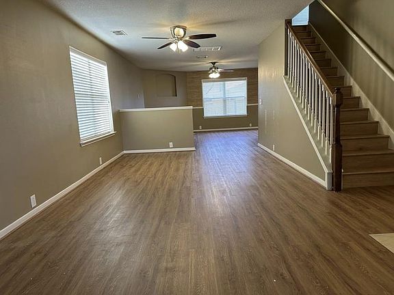 4th image of 17438 Ivy Stream Dr