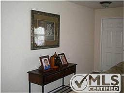 4th image of 4504 Mountain Oak St
