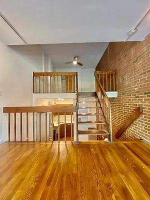 Rented by Avenues Real Estate | media 17