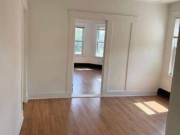 5th image of 43 Wilson St #3