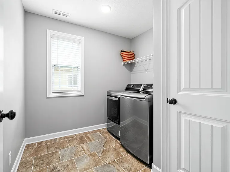 1607 Ellie Piper Cir — Photo 27