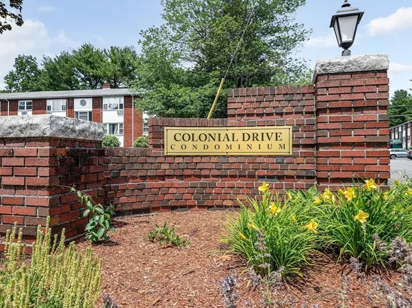 4 Colonial Dr #7, Andover, MA 01810
