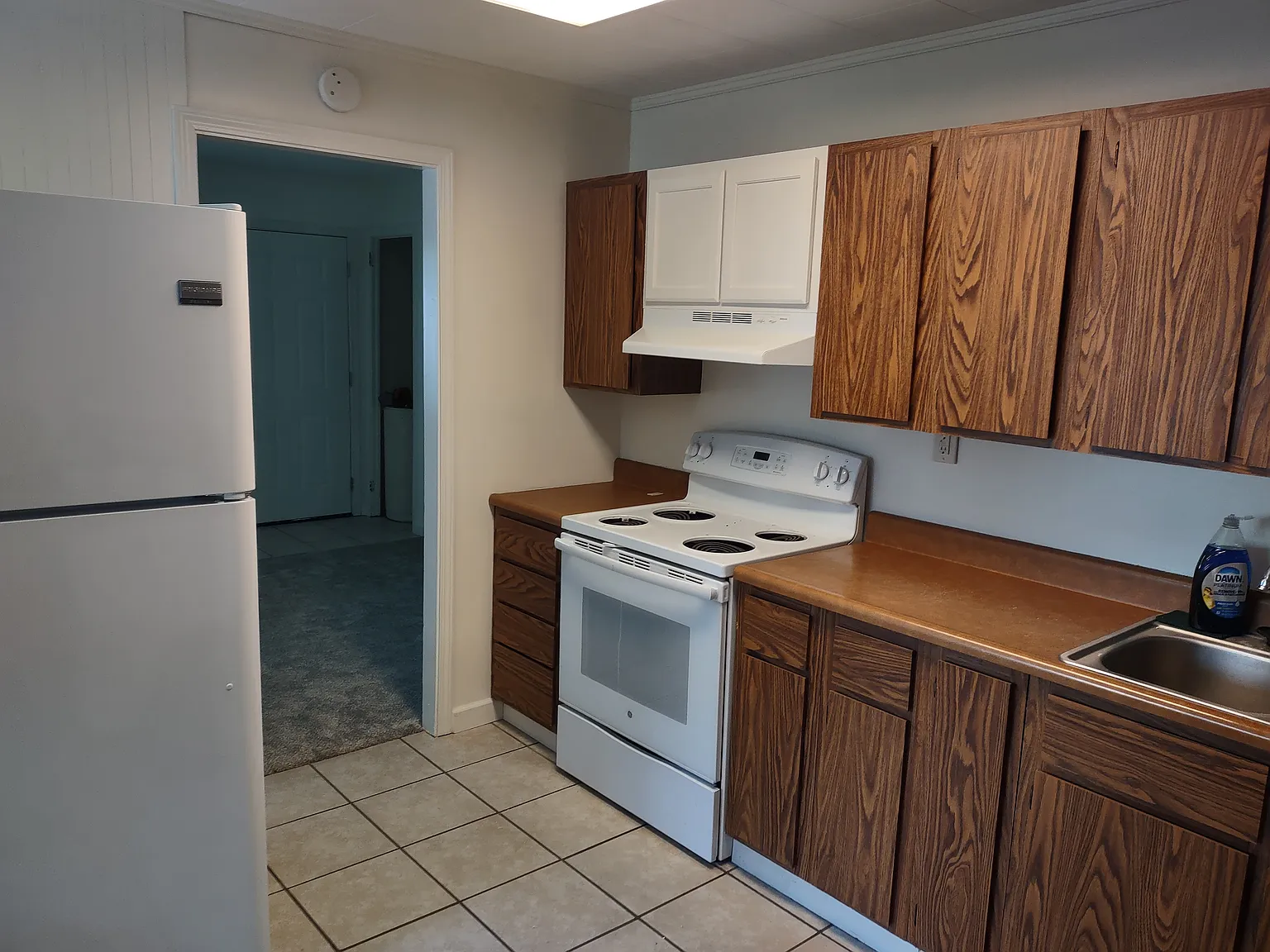 3 bed, 1296 sqft, $1,425 — Photo 4
