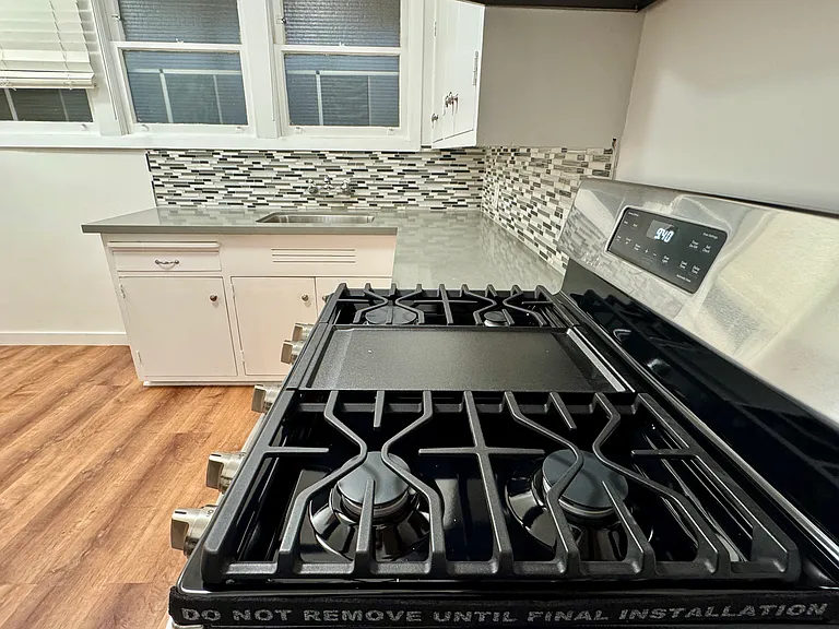 2060 Pacific Ave #108 — Photo 9