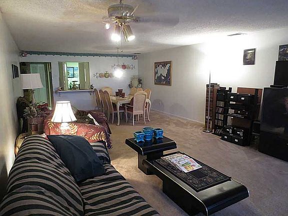 2nd image of 19520 Bobolink Dr #19520