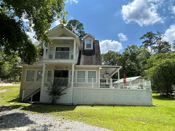 643 Englewood Dr, Abbeville, AL 36310