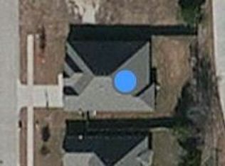 910 Southwestern Dr, Cedar Hill, TX 75104