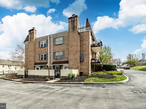 199 W King St APT G-1, Malvern, PA 19355