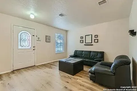 7414 Barhill Post — Photo 3