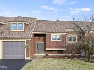 40 Lower Windflower Way UNIT 40, Williamstown, MA 01267