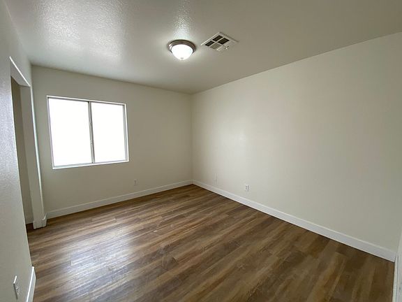 4th image of 1028 Granite Ash Ave