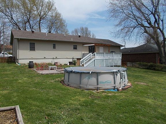5th image of 1938 E Stoneridge Dr