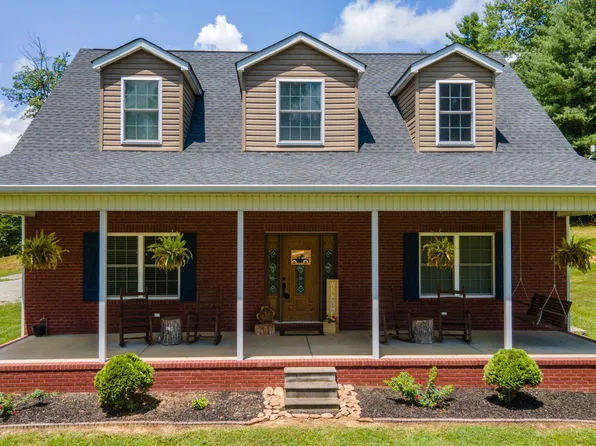 163 Sourwood Lake Rd, Tellico Plains, TN 37385