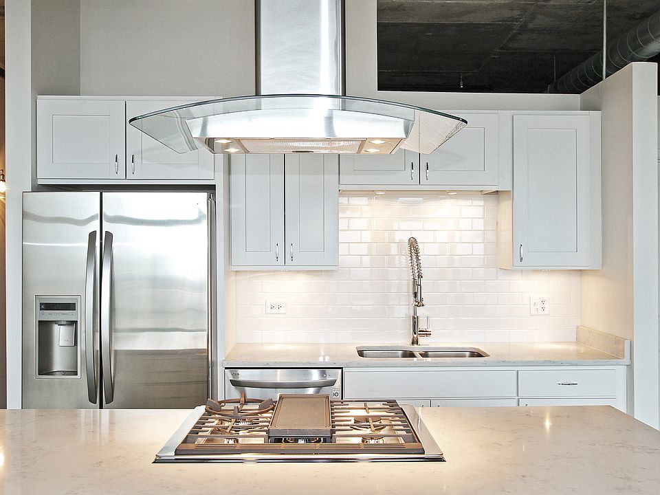 2nd image of 50 E 16th St Unit 1214