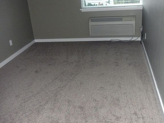5th image of 220 W Grandview Ave #C-12