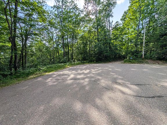 5th image of 7 Warbonnet Ln
