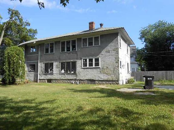 2nd image of 557 Colfax Ave
