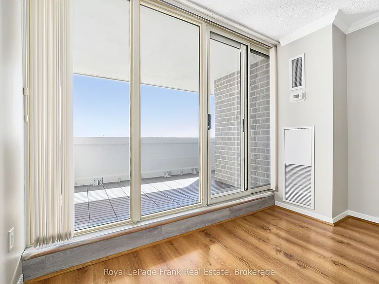 44 Falby Ct #909 — Photo 10