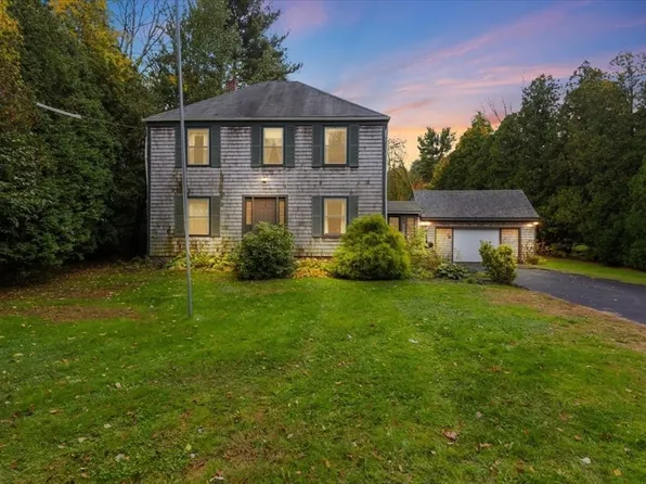 1570 Old Pleasant St, Bridgewater, MA 02324