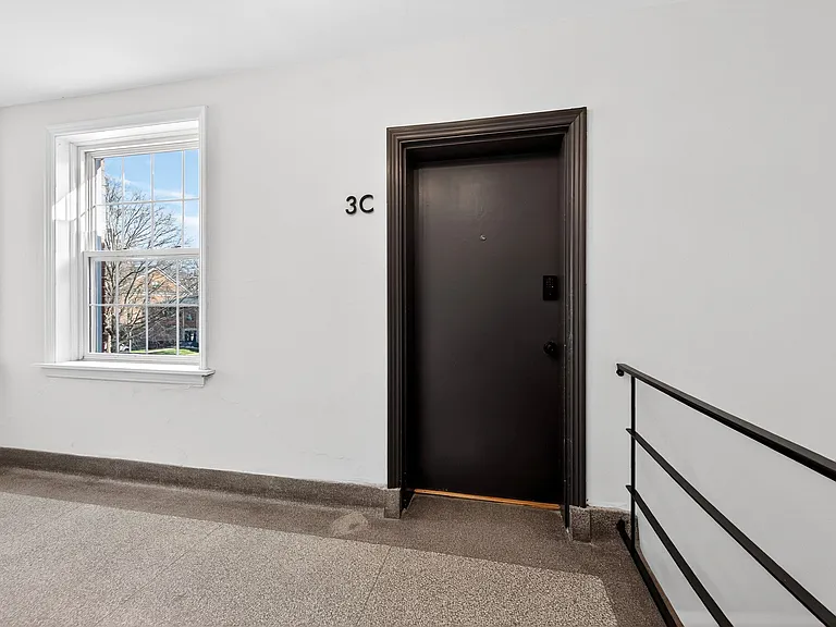 7519 Oxford Dr #3 — Photo 13