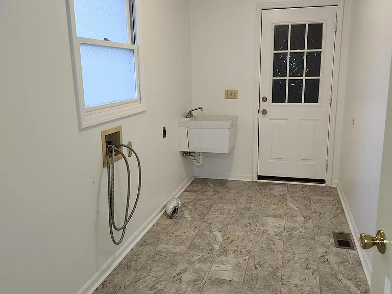 220 Juniper Creek Blvd — Photo 19