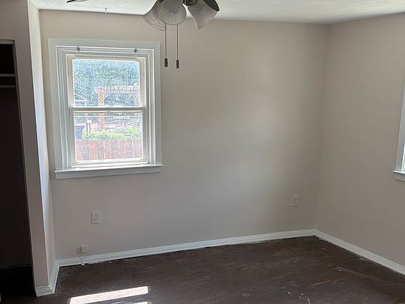 3rd image of 7403 Rockwell Ave Floor 1