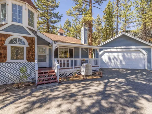 1009 White Mountain Dr, Big Bear City, CA 92314