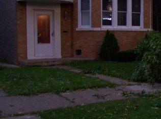 5435 W Eddy St, Chicago, IL 60641